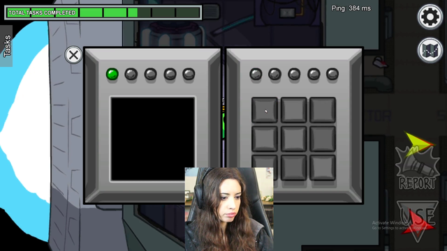Sweet_Anita completes a task in Among Us