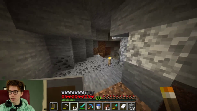 Surprise creeper kills Clint on hardcore mode