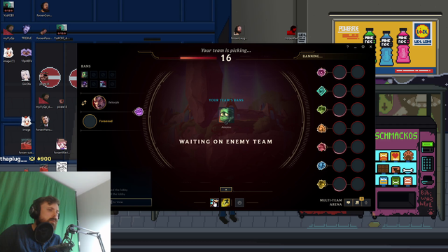 Forsen flees