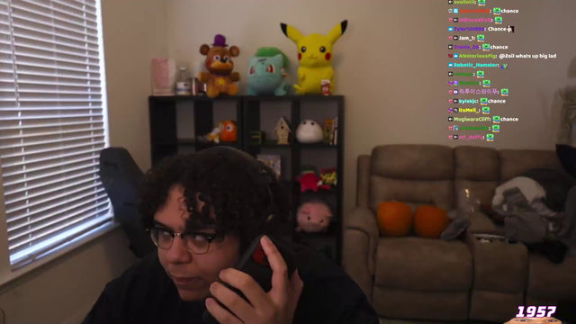 senny gets into an accident while on the phone to zoil