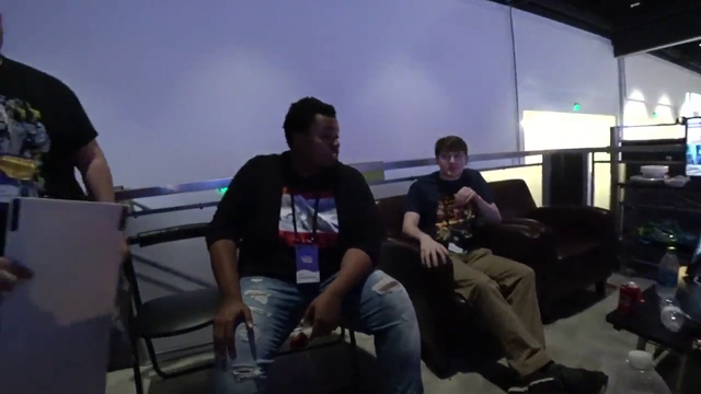 34k Viewers and look who returns after ditching for hours
