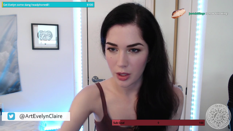 Pornstar Evelyn Claire goes full squadW