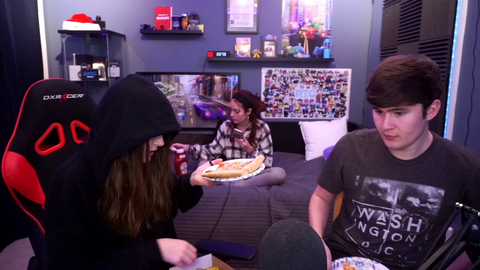 ketchup on pizza
