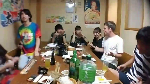 Japanese guy sings AC/DC song