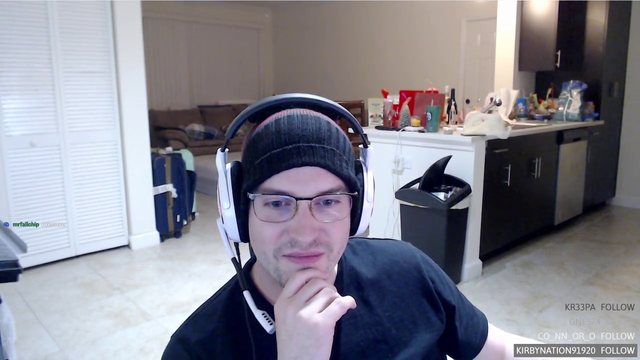 Viewer sing opera on Discord (AMAZING)