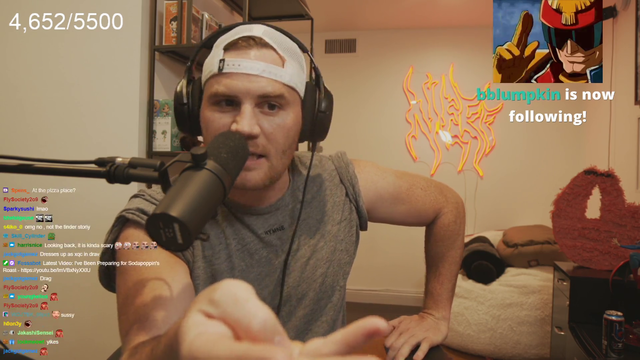 Willy Neffson tells story of xQcow's unexpected guest at shitcamp