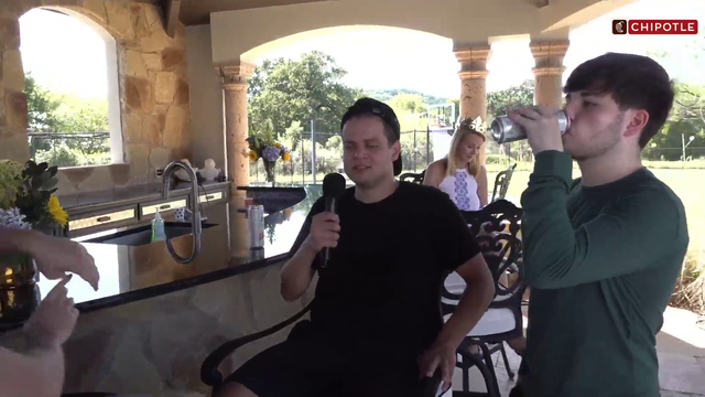 monkaW mizkif getting yelled at by homeowner
