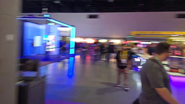 roflgator - average Samsung listening experience (LOUD)