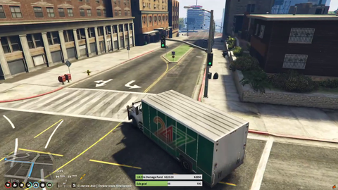 Lullichiiqa - Redhead girl who robbed xQc gets perm banned from NoPixel for stream sniping/meta gaming