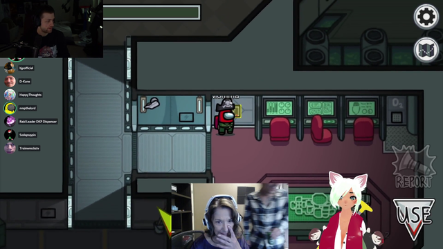 Miss Poppin calls XQC WHOMEGALUL