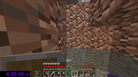 [Minecraft Hardcore] Creeper explosion launches another creeper to kill player...