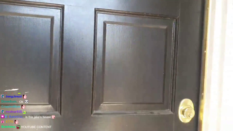 HAchubby discovers Water's Twitch viewing habits touring jakenbakelive's house