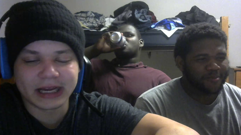 Lights out during EROBB’s stream TriHard