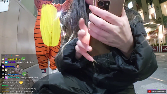 Gachi performance in New York attracts an audience
