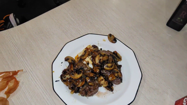 Most delicious streamer cooked meal