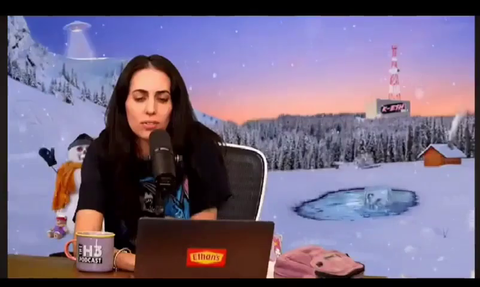 Hila claims Tamara looks like their kids