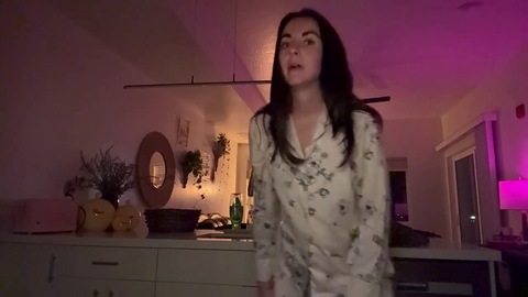Chlobunny_ goes to the doctor for headache, finds brain tumor