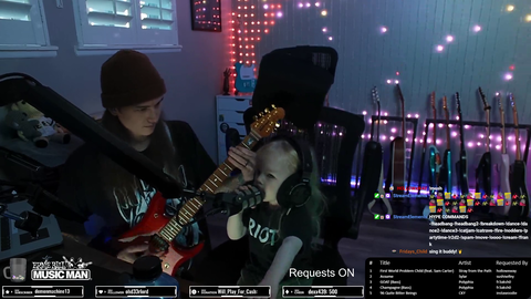 The most adorable heavy metal screams you will see all day