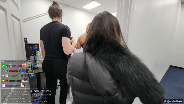 Hachu bought a thoughtful gift for Mizkif
