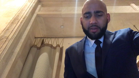 15-2 amateur boxer turned museum security guard shares top 3 fighting tips for noobs