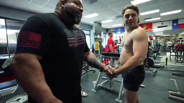 Mizkif encounters the Hands Of Death