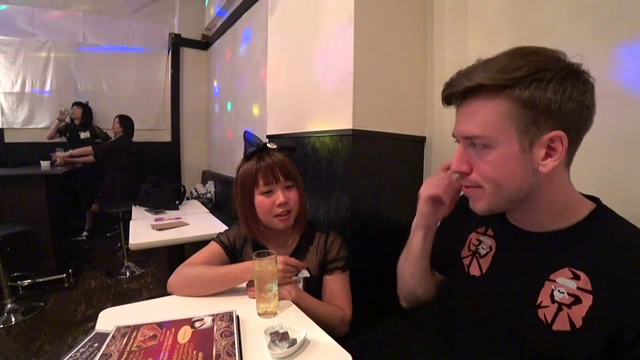 JakenBakeLive learns about spiderman in Japan.