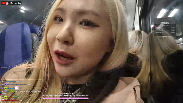 hachu realise "her" reflection did not move when she moved