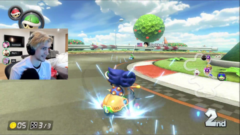 xQc let's Sykkuno win