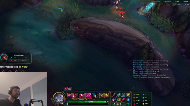 This league streamer has been intentionally feeding for multiple games, how is Riot allowing this???