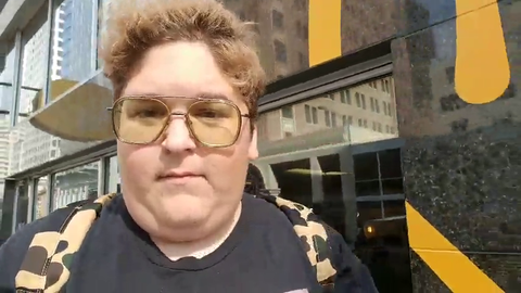 Andy accidentally starts streaming on Greek's channel