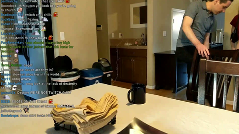 monkaS, watch the cup