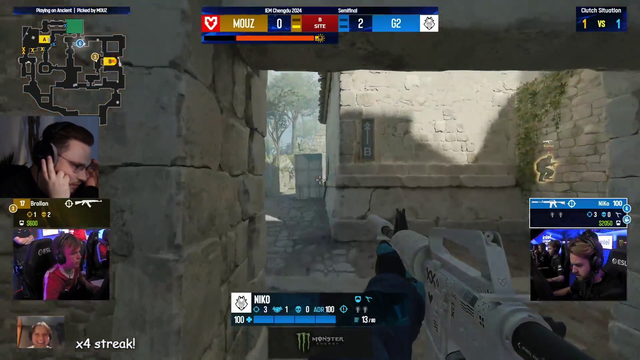CS PRO uses crowd as wall hacks