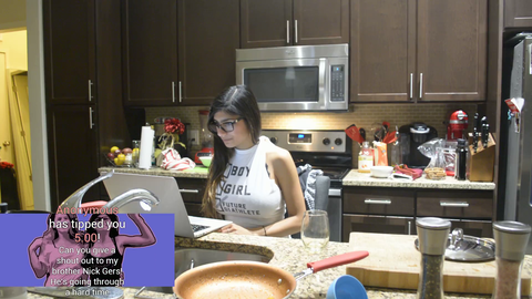Mia says it cmonBruh