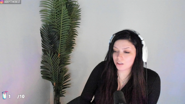 Adept hints XQC would use his night terrors to make sexual advances