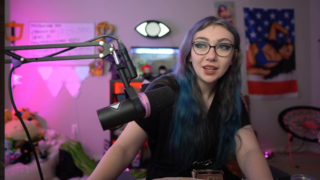 Minx rates XQCs Grilled cheese