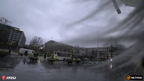 You just have to know umbrella physics
