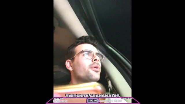 Streamer says Travis Scott burger copypasta while ordering
