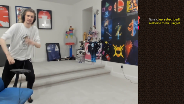 XQC descends into madness even before starting the first run of the stream
