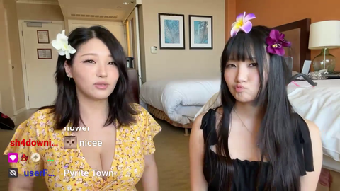 Aria Saki and Hyoon compare size