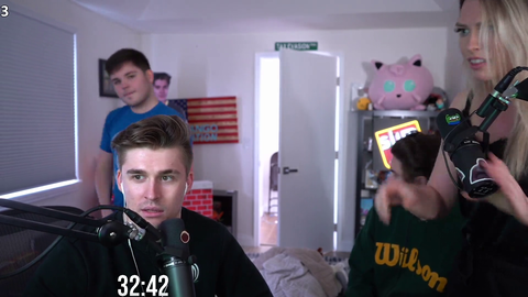 QT interrupts Ludwigs stream with ConnorEatsPants and jschlatt to announce a surprise event