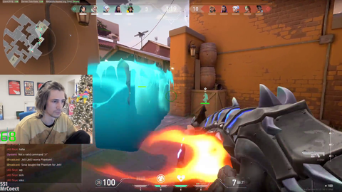 xQcOW - Emote Placement LULW