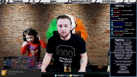 Streamer lets his daughter talk to the stream