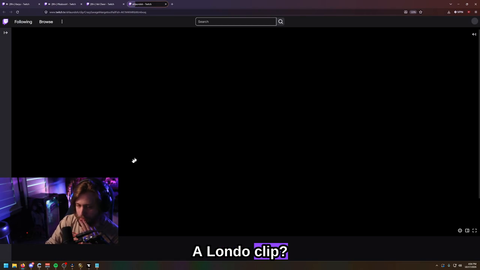 Soda watching Sunglitters duel in WOW 100k tournament