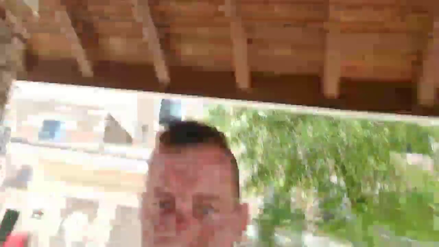 KKona Elite on pineapple on pizza