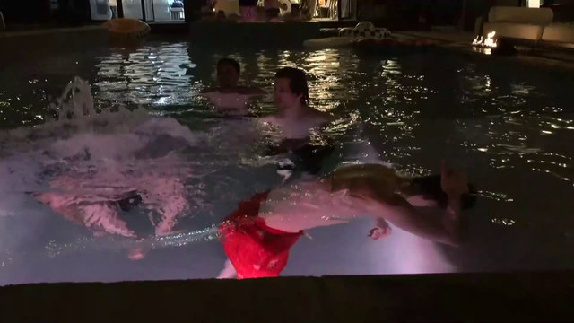 Will and Lud perfectly tie in a breathe holding competition