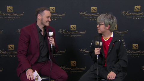 First Indonesian player in Dota TI shouts out his mom