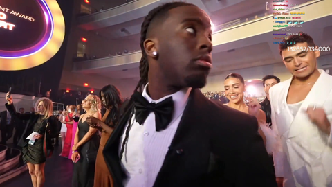 Kai found "ExtraEmily" at the American Music Awards
