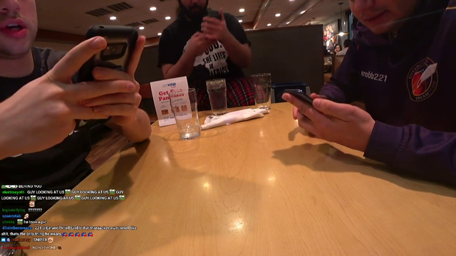 Erobb and Mizkif get into a brutal fight