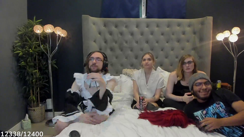 MurderCrumpet got something to say to Sodapoppin