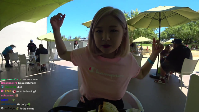 Pepega yoga show in a public restaurant